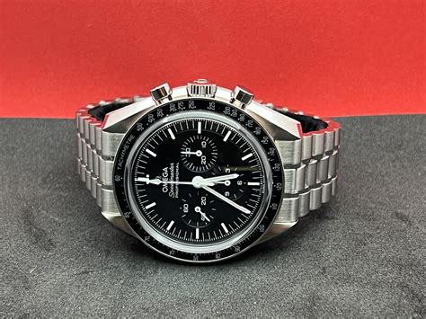 nuovo omega speedmaster 2021 prezzo|Omega Speedmaster sapphire sandwich 2021.